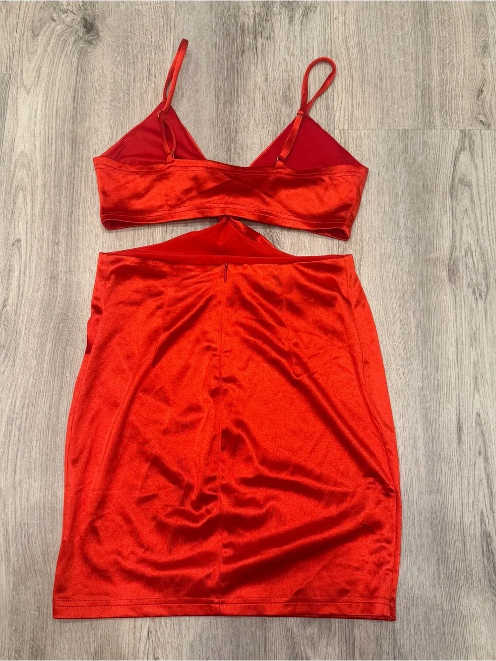 Just Quella Red Satin Cutout Mini Dress Size 0-2 Y2K‎ Party Clubwear